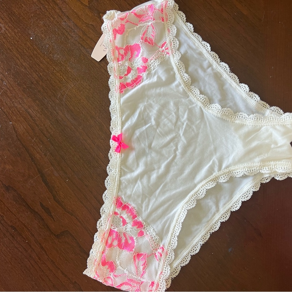 Victoria's Secret Cream and Pink Lace Panty
